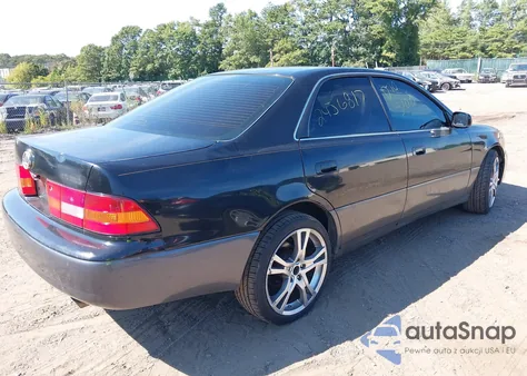 1999 Lexus Es 300 из США, поврежденный, VIN JT8BF28G3X0213098